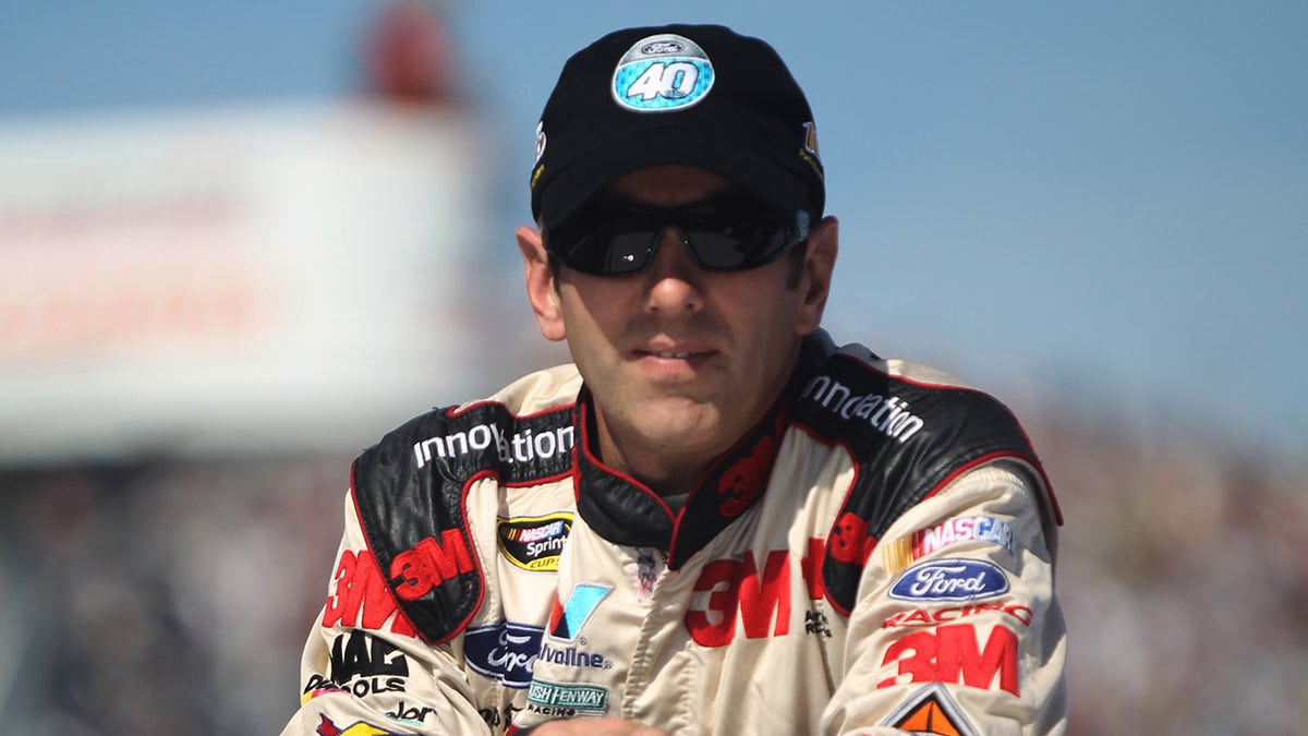 Ex-NASCAR star Greg Biffle's deadly plane crash recalls several aviation tragedies to hit sports world at george magazine