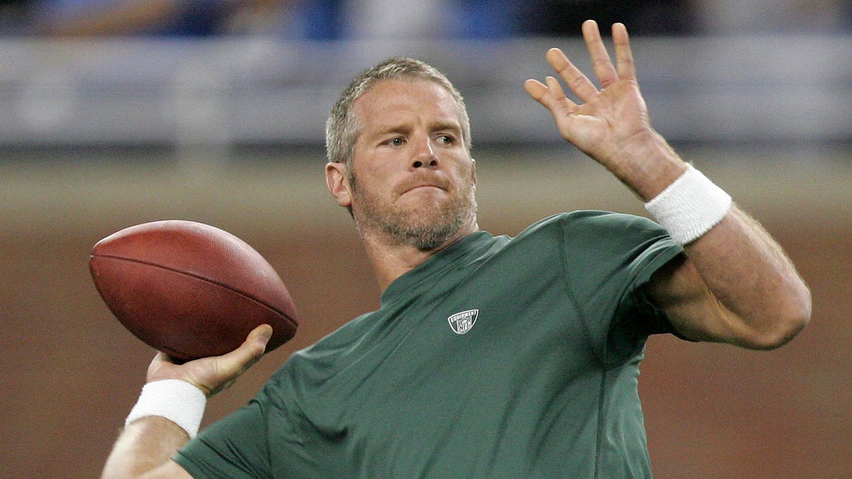 NFL legend Brett Favre shares update on tough battle with Parkinson's disease at george magazine