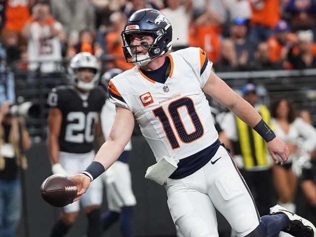 NFL Week 15 schedule: 3 teams have playoff-clinching scenarios