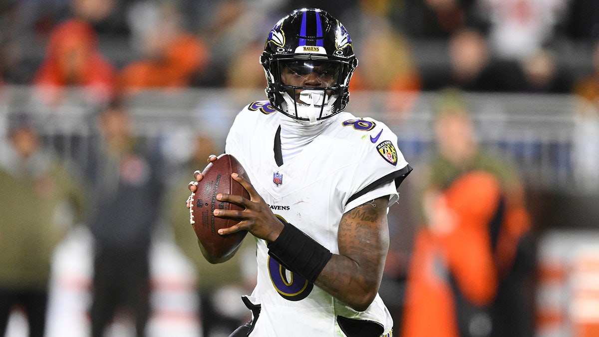 Ravens likely without MVP quarterback Lamar Jackson with season on the line vs Packers at george magazine