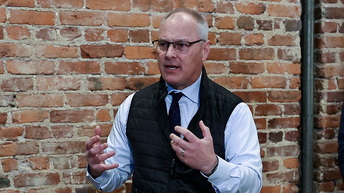 'Incompetence or dereliction': Minnesota lawmaker rips Tim Walz as state fraud losses mount  at george magazine
