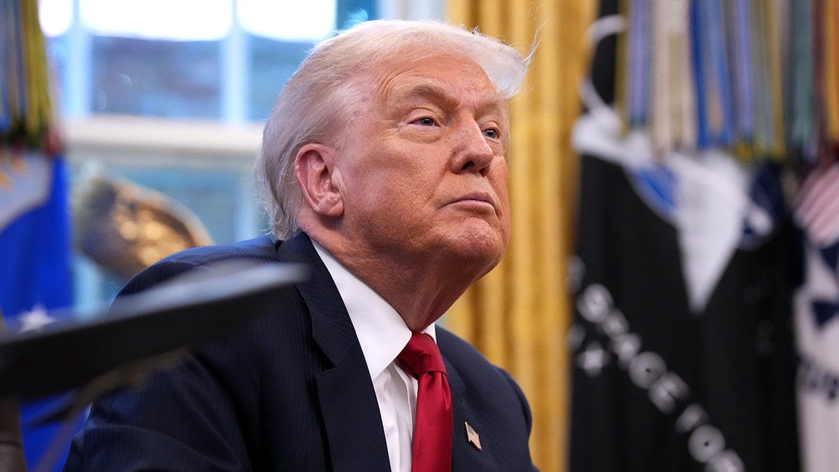 Trump warns Honduras of ‘hell to pay’ if election count changes, presses officials to finish tally at george magazine