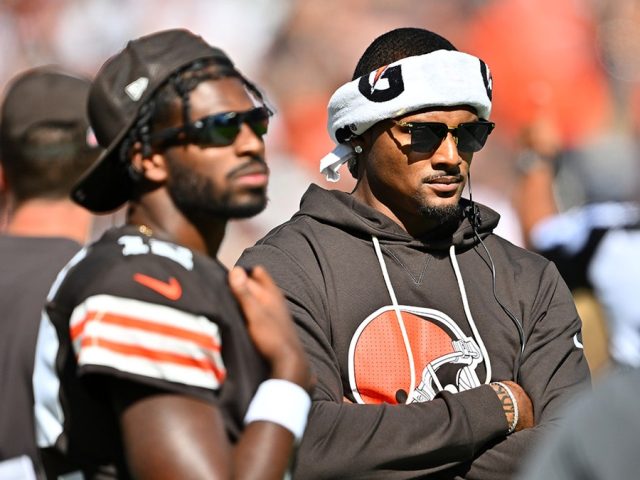 Deshaun Watson takes major step in return as Browns begin to settle on Shedeur Sanders
