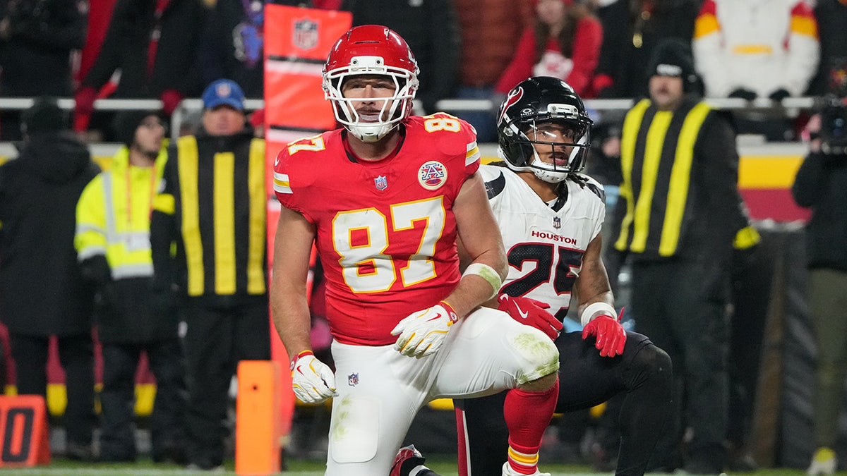 Travis Kelce says Chiefs likely missing playoffs after his crucial drop is a 's----y f-----g feeling' at george magazine