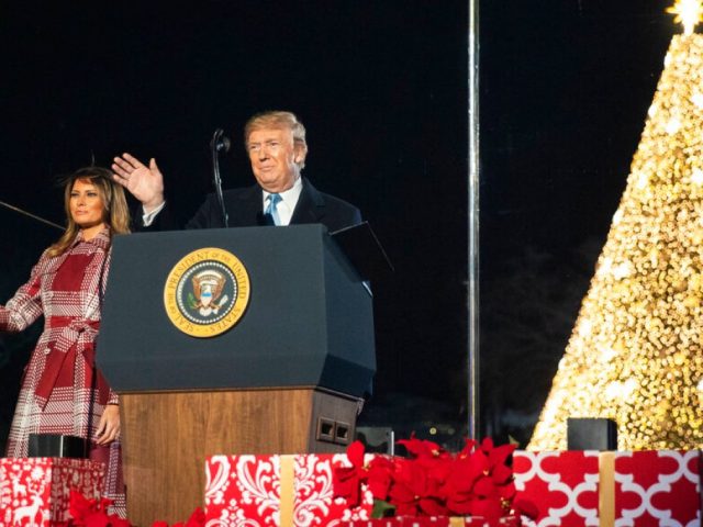 WATCH LIVE: President and first lady hold tree lighting ceremony