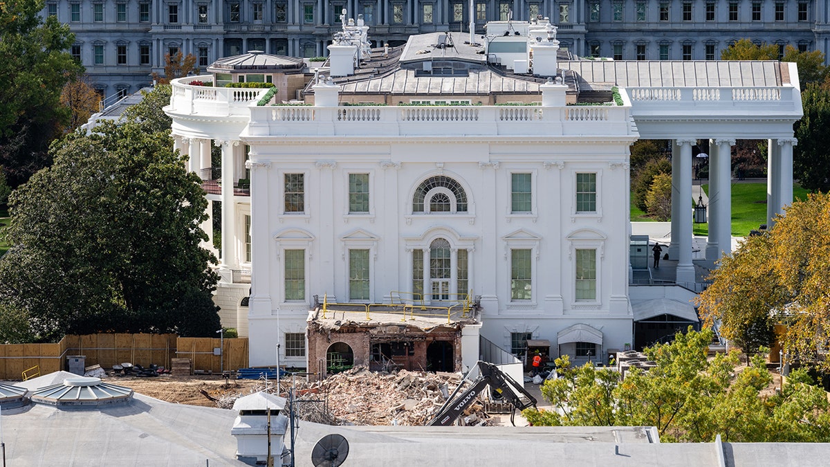 Preservation group sues Trump administration over White House ballroom project at george magazine