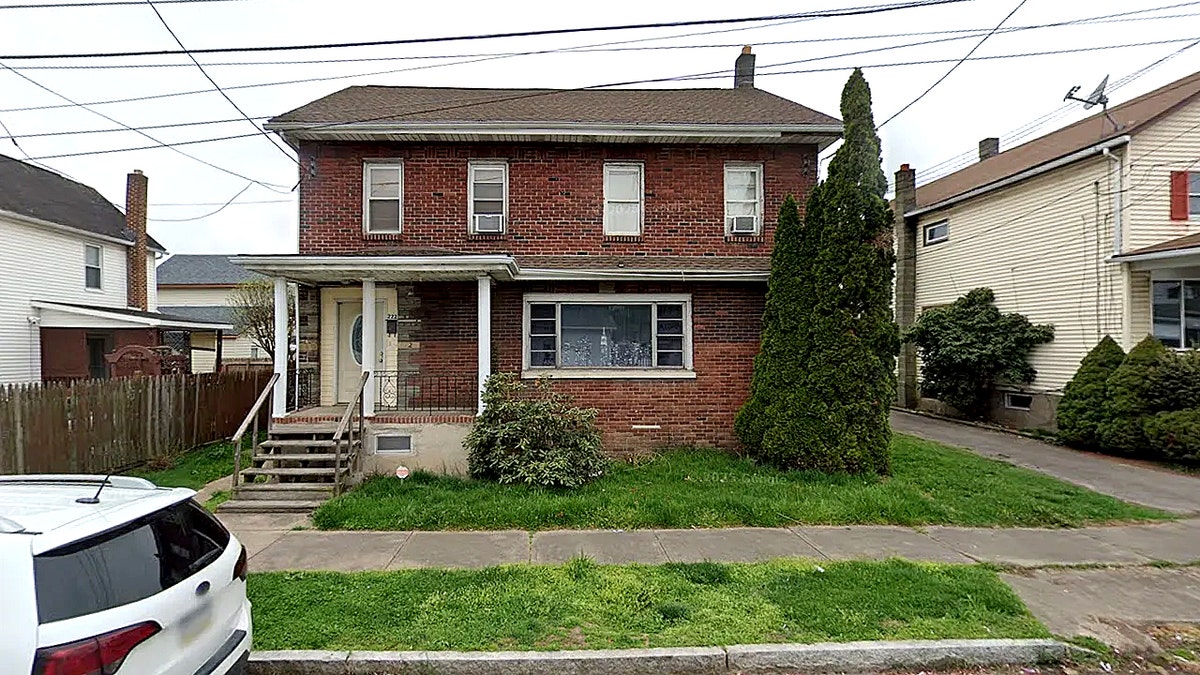 PA man charged with attempting to make weapons of mass destruction after neighbor tip at george magazine