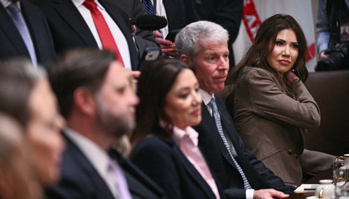 White House leaks emerge as season of scandal hits Trump Cabinet at george magazine