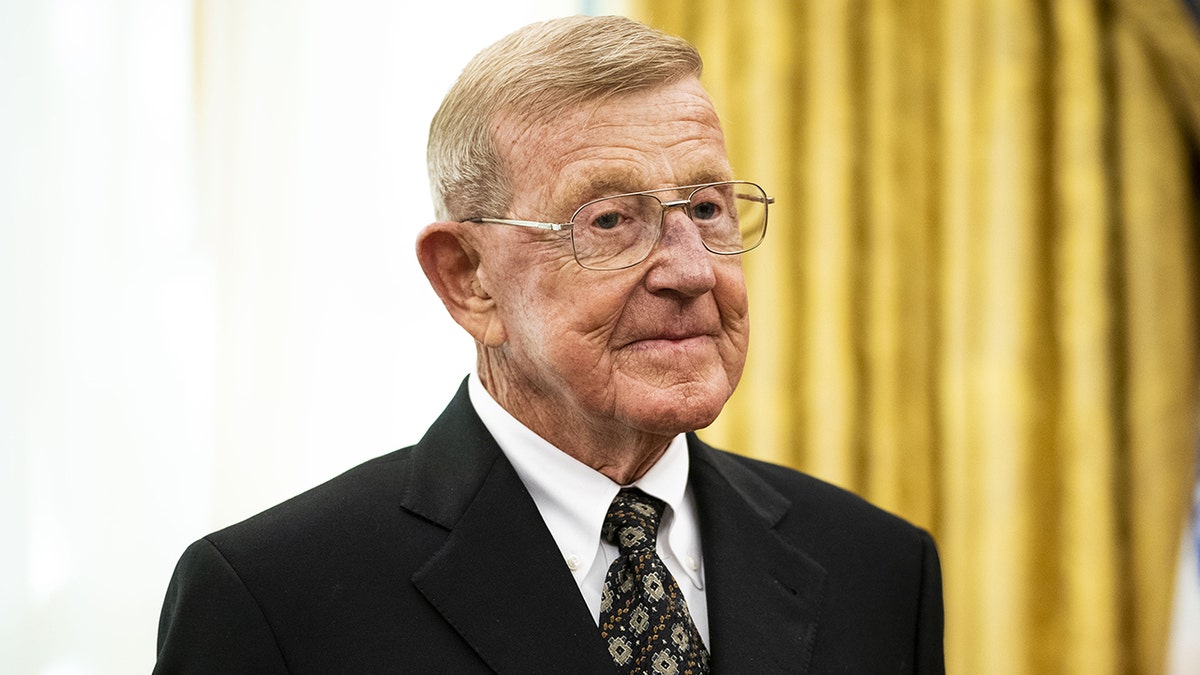 Legendary college football coach Lou Holtz enters hospice care: report at george magazine