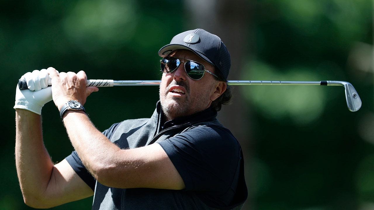 Golf legend Phil Mickelson weighs in on alleged fraud in California at george magazine