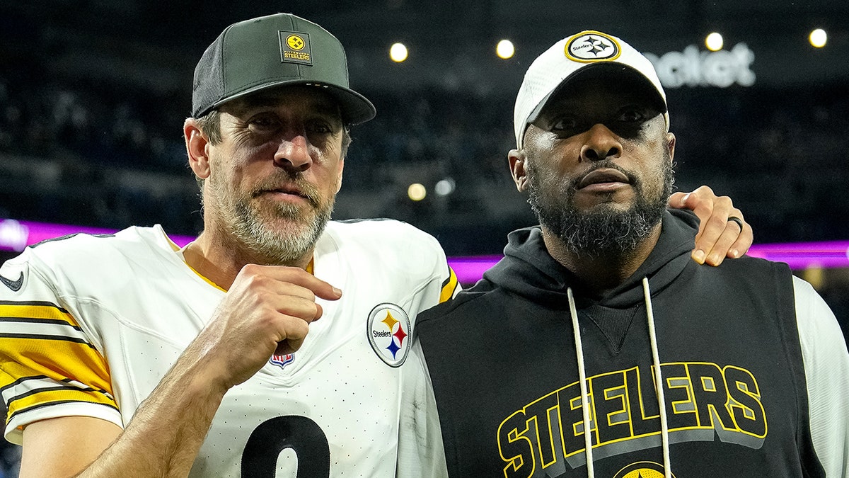 Steelers' Aaron Rodgers walks out of press conference after defending Mike Tomlin from criticism  at george magazine