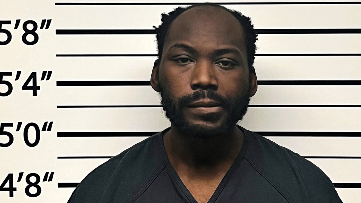 Mississippi prosecutors to seek death penalty against man accused of deadly rampage that included girl, pastor at george magazine