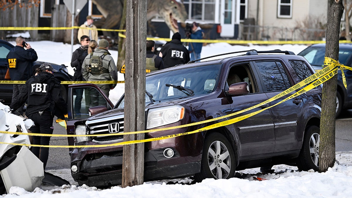 Why the FBI can exclude state authorities from Minnesota shooting probe at george magazine