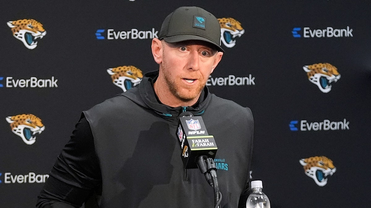 NFL journalist's remarks to Jaguars coach after playoff loss sparks debate on social media at george magazine