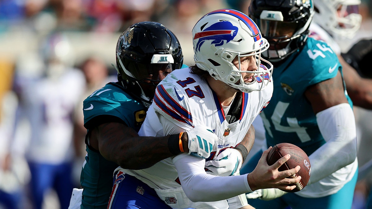 Josh Allen scores game-winning touchdown as Bills topple Jaguars in wild-card round at george magazine