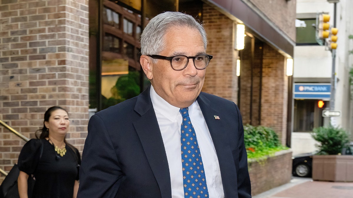 'Cringe' Soros-backed Philly DA torched for dropping ‘FAFO’ in warning to ICE at george magazine