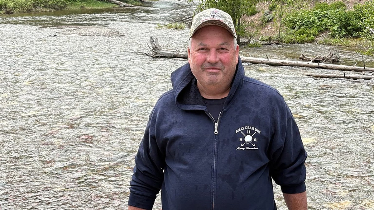 Retired NYPD officer collapses, dies shoveling snow for churchgoers during devastating Northeast winter storm at george magazine