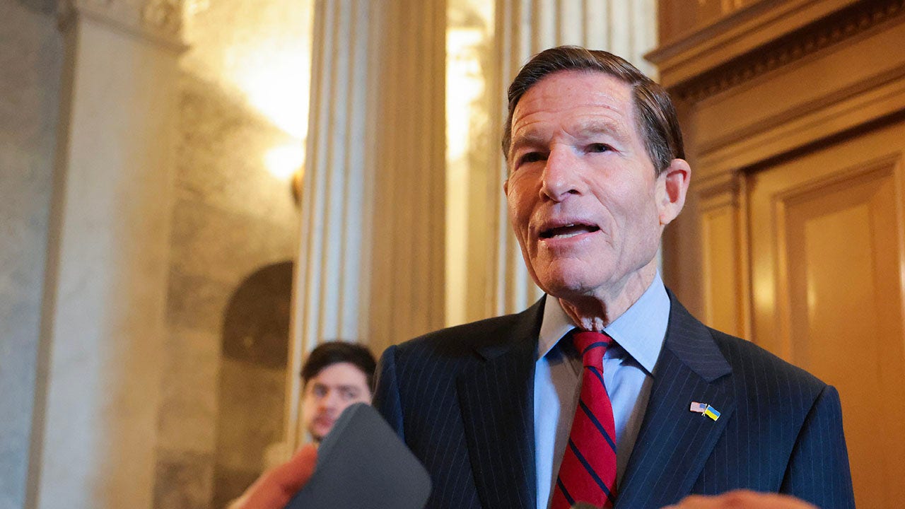 SEN RICHARD BLUMENTHAL: Crypto is a gamble our financial system doesn't need at george magazine