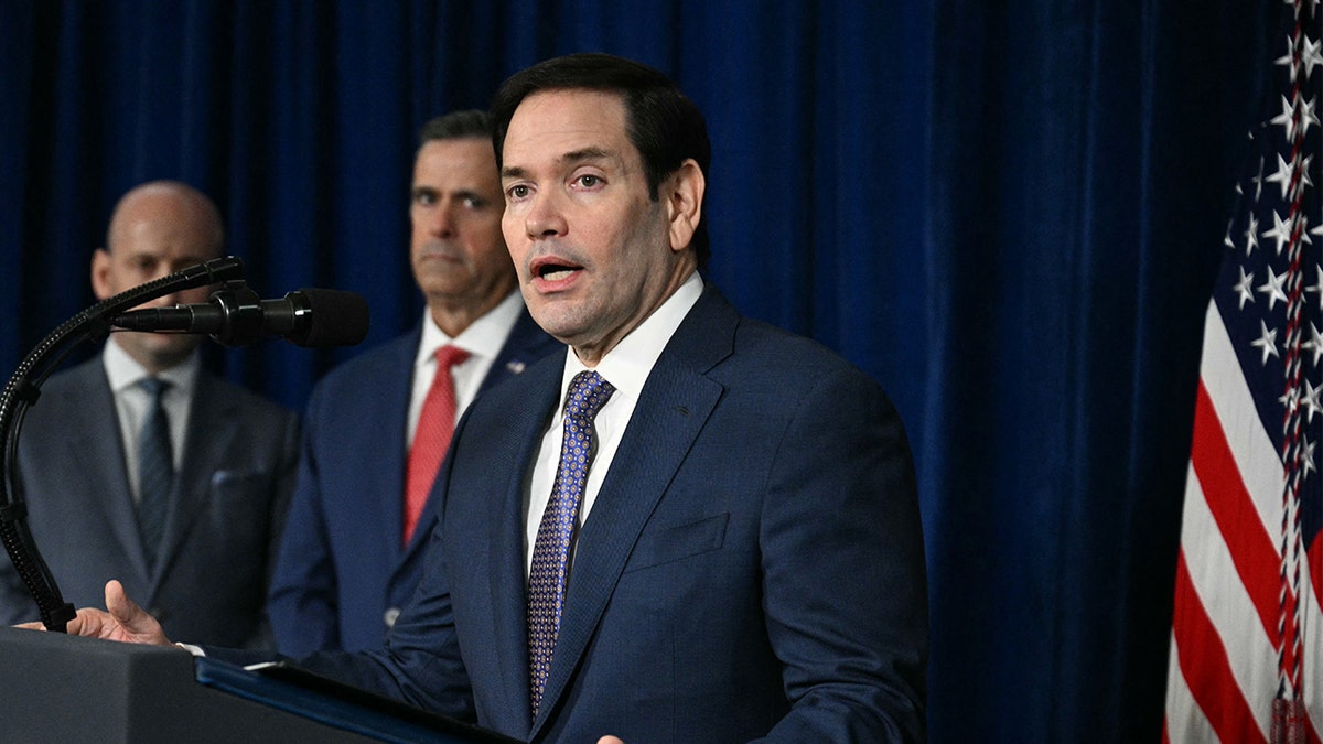 Rubio defends Venezuela operation after NBC questions lack of congressional approval for Maduro capture at george magazine