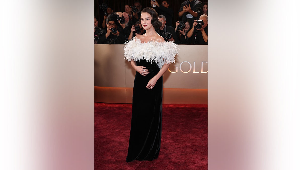 Golden Globe Awards 2026: Selena Gomez, Brittany Snow and Amanda Seyfried dazzle on red carpet at george magazine