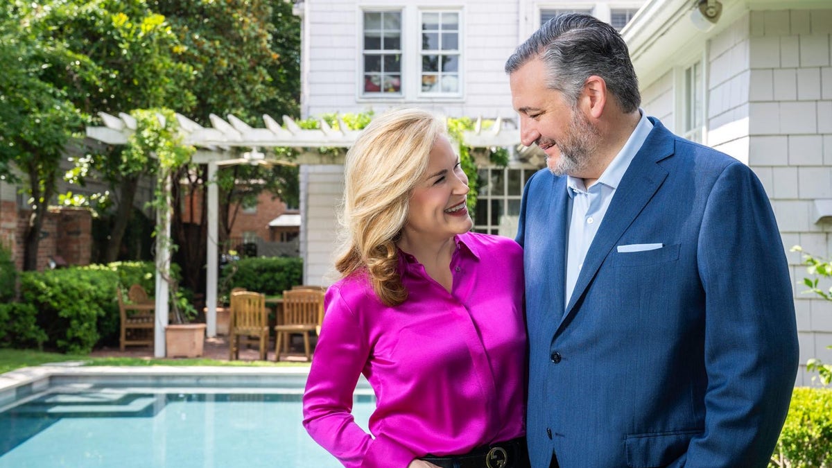 Ted Cruz’s 2026 game plan: Lose weight, skip the drinks, read the Bible daily at george magazine