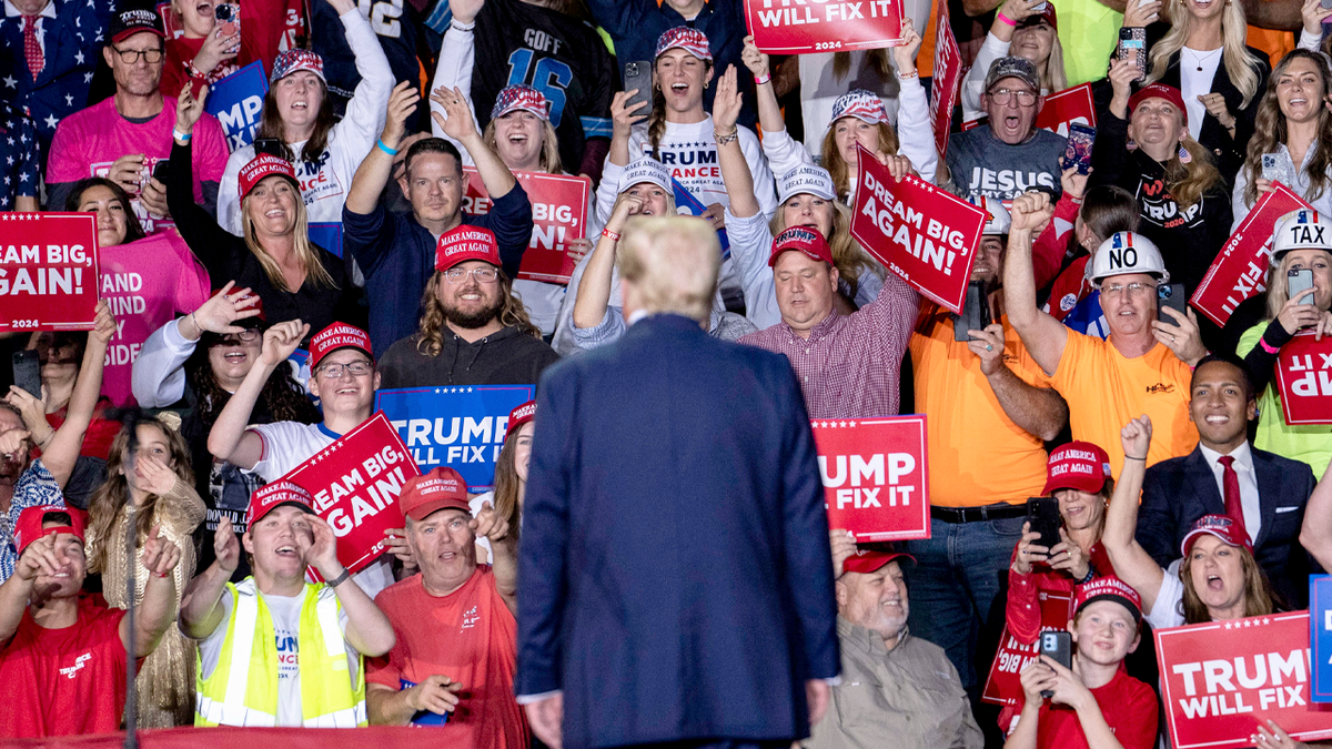 Top liberals anticipate prosecution, humiliation of Trump and his MAGA allies when Dems regain power at george magazine