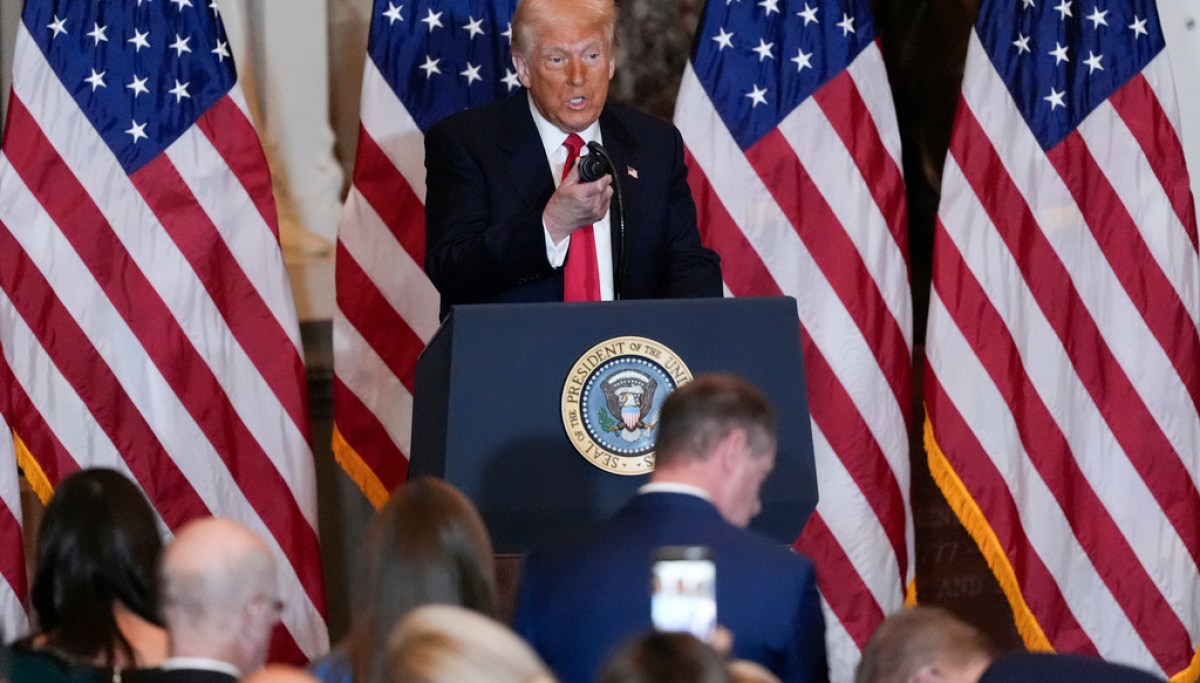 WATCH LIVE: Trump speaks at National Prayer Breakfast at george magazine