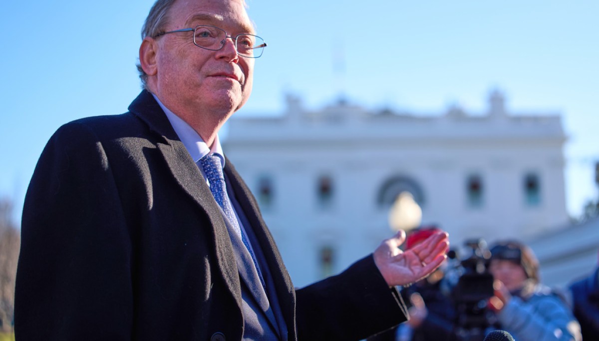 Kevin Hassett faces blowback for calling for New York Fed to be ‘disciplined’ at george magazine