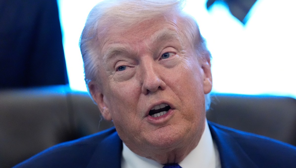 Trump’s huge cash haul gives GOP chance to defy history at george magazine