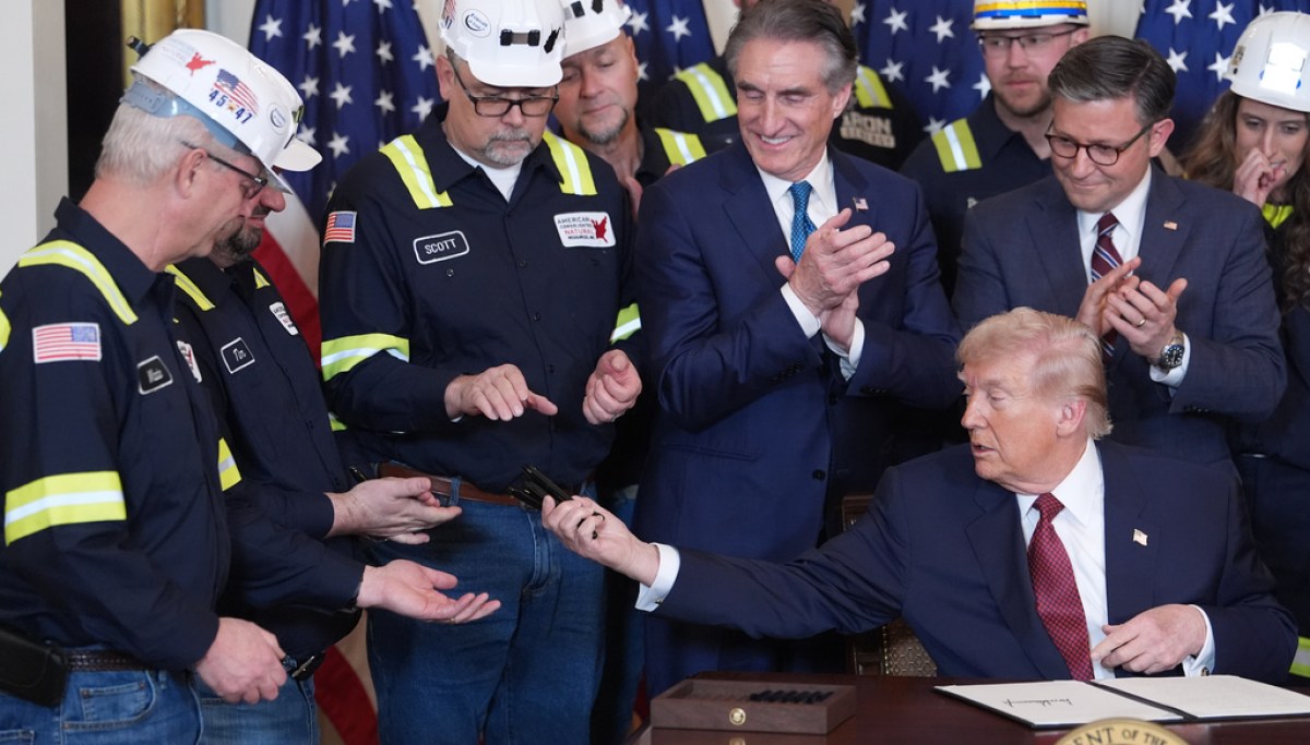 Trump signs executive order for long-term federal purchases of coal power at george magazine