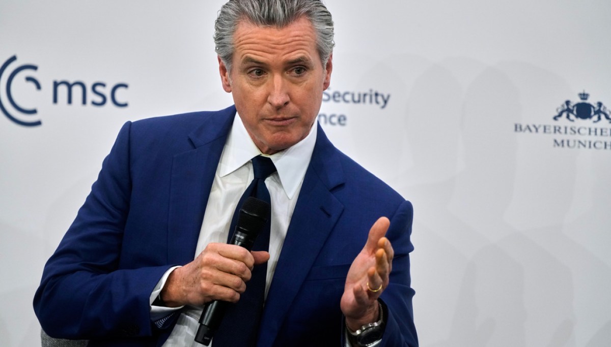 Newsom calls JD Vance and Marco Rubio ‘phonies’ for turning from Trump critics to allies at george magazine