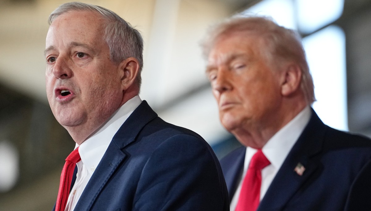 Trump pushes Michael Whatley’s North Carolina Senate bid during Fort Bragg troop visit at george magazine