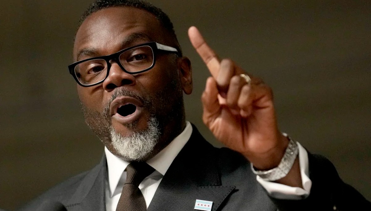 Jacob Frey and Brandon Johnson delivering State of the Union rebuttal at boycott event at george magazine