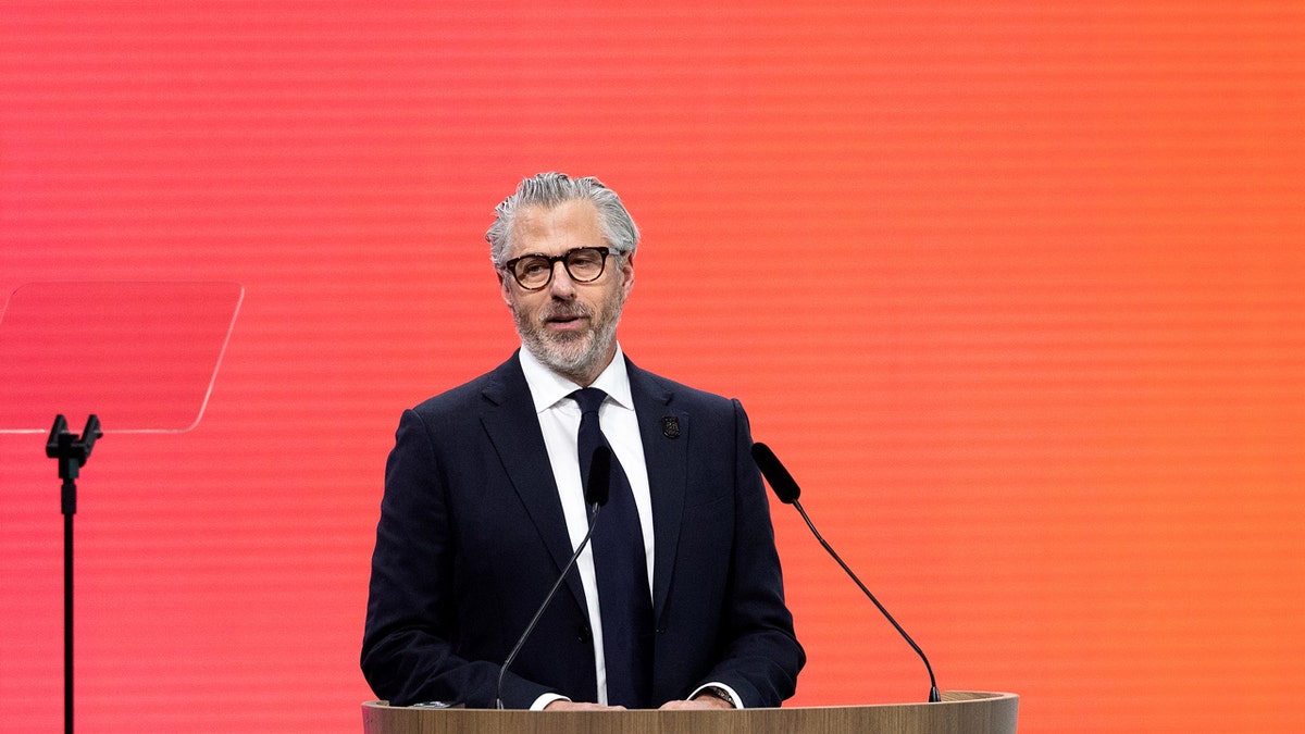 US soccer legend Abby Wambach dumps agency, calls for CEO's resignation over emails with Ghislaine Maxwell at george magazine