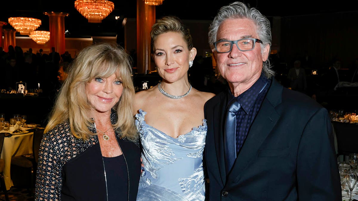 Kate Hudson says Goldie Hawn and Kurt Russell made her ‘earn' everything: 'None of it belonged to us' at george magazine