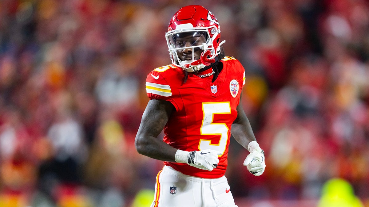Chiefs' Marquise Brown reveals receiving message from Rondale Moore hours before his death: 'Ain't no way' at george magazine