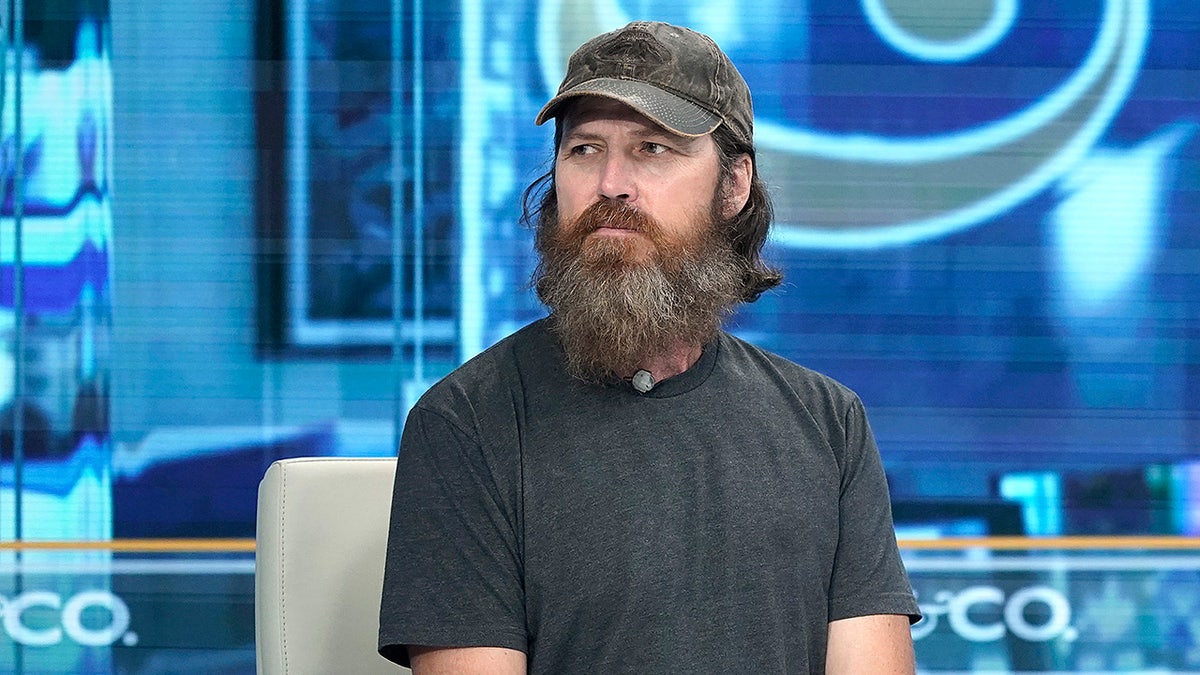 'Duck Dynasty' star Jase Robertson and crew escaped multiple near-death experiences amid ‘ice-pocalypse’ at george magazine