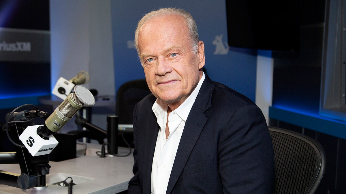 Kelsey Grammer refuses to back down from conservative values despite Hollywood pressure at george magazine