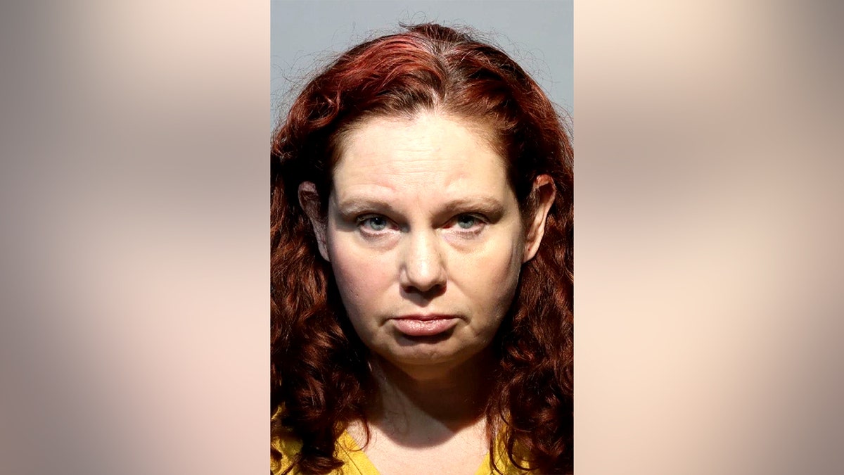 Florida teacher charged for alleged sexual relationship with student who lived with her at george magazine