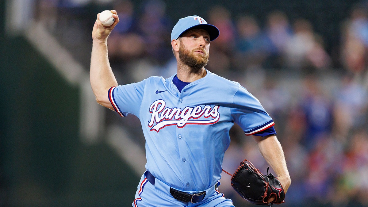 MLB pitcher Merrill Kelly says California tax rate swayed decision to reject Padres’ free agency offer at george magazine