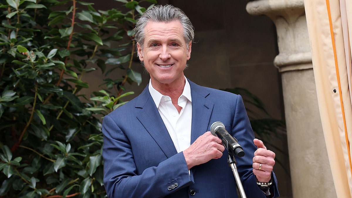 JONATHAN TURLEY: Grandstanding Newsom will stop at nothing to ride the rails to glory in 2028 at george magazine