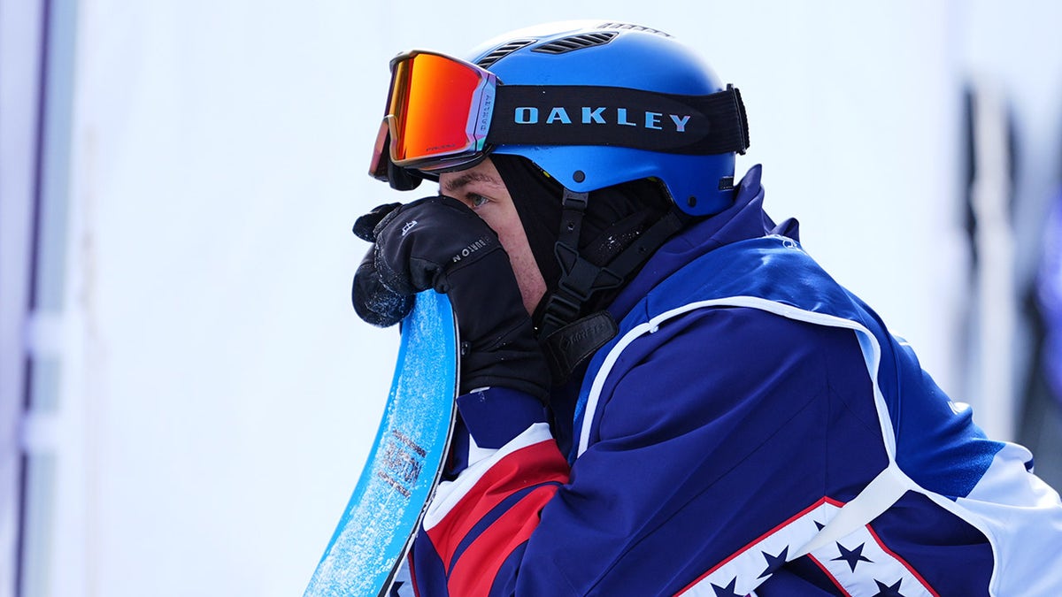 American Jake Canter takes home bronze medal in Olympic men’s snowboard slopestyle at george magazine