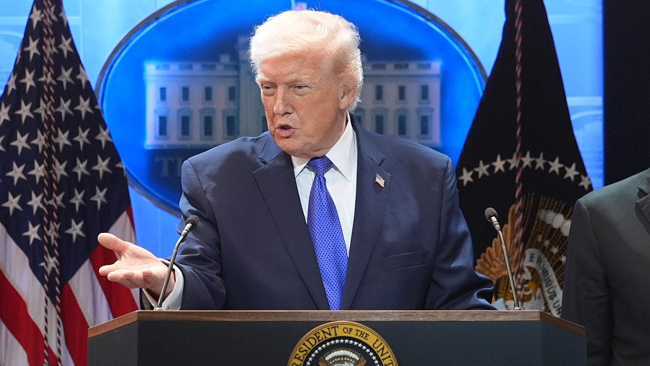 SEN ELIZABETH WARREN: President Trump's broken promise on credit cards at george magazine