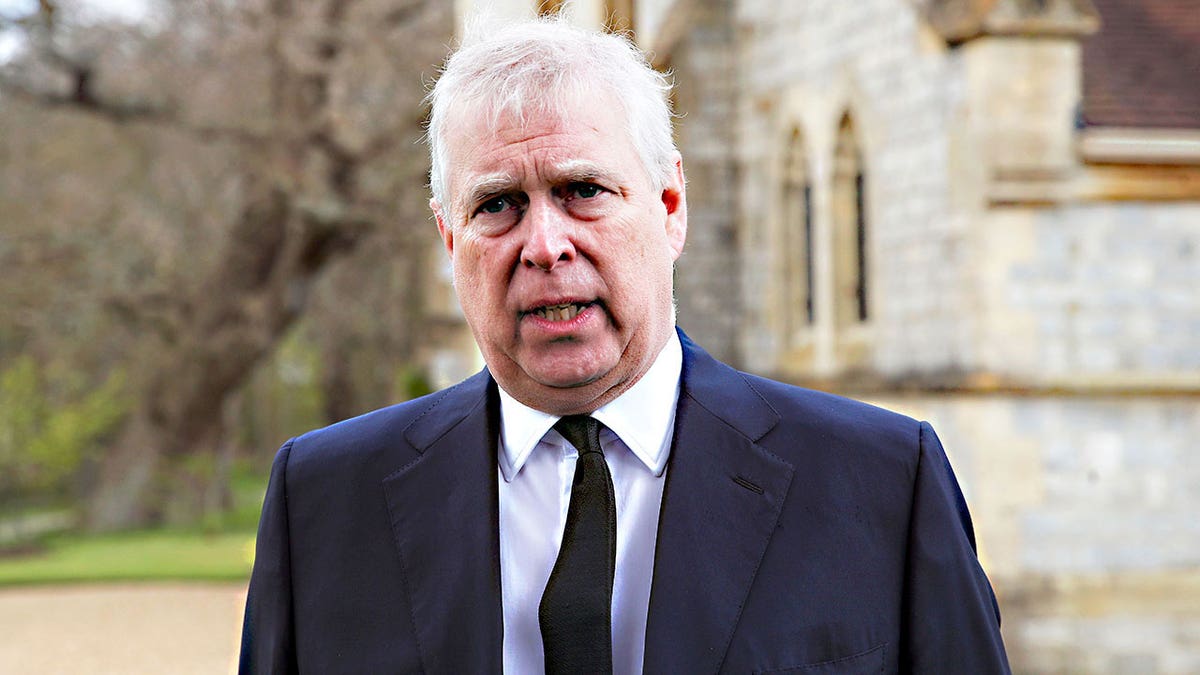 Starmer calls on ex-Prince Andrew to testify before Congress after latest Epstein release at george magazine