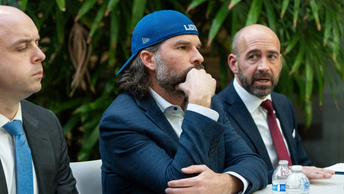 Lions fan files $100M lawsuit after DK Metcalf clash, denies racial slur claims at george magazine