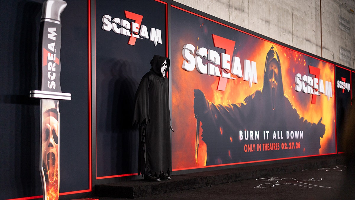'Scream 7' premiere targeted by anti-Israel protesters after actress dropped over controversial posts at george magazine