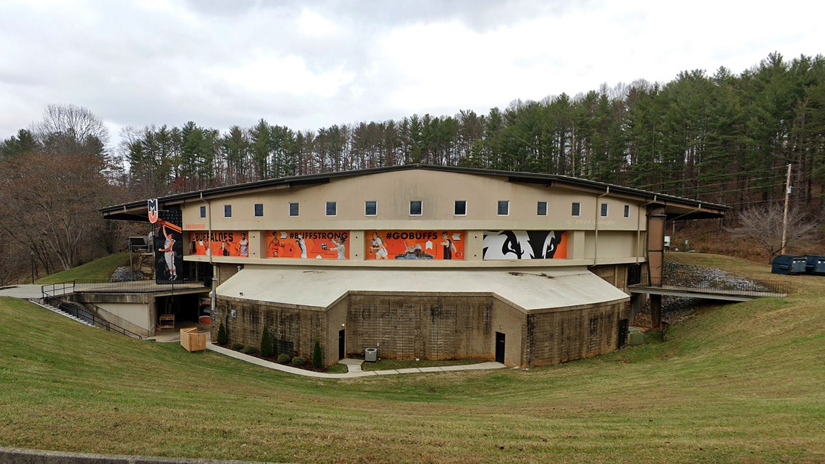 More than 200 people evaluated in Tennessee after carbon monoxide leak infiltrates university facility at george magazine