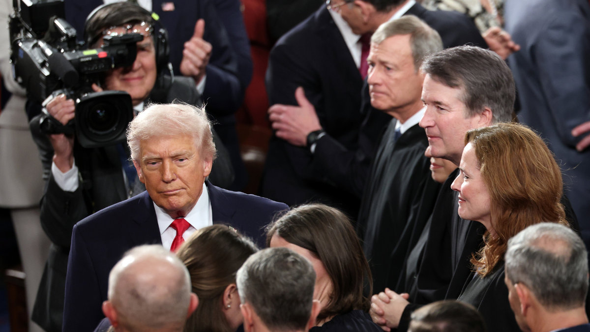 Trump rips Supreme Court tariff ruling in SOTU, vows new legal fight after 6-3 blow at george magazine