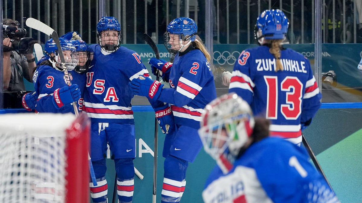Team USA women's hockey team crushes Italy in dominant quarterfinal rout, advances to Olympic semifinals at george magazine