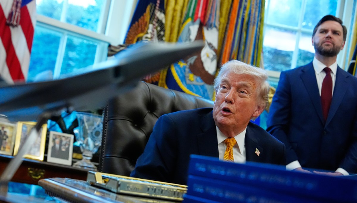 Trump coy about which former president praised his Iran strikes: ‘You probably know’ at george magazine